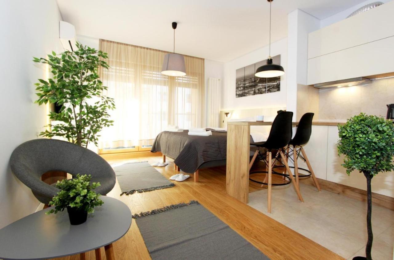 Apartment Sun City 2 베오그라드 외부 사진