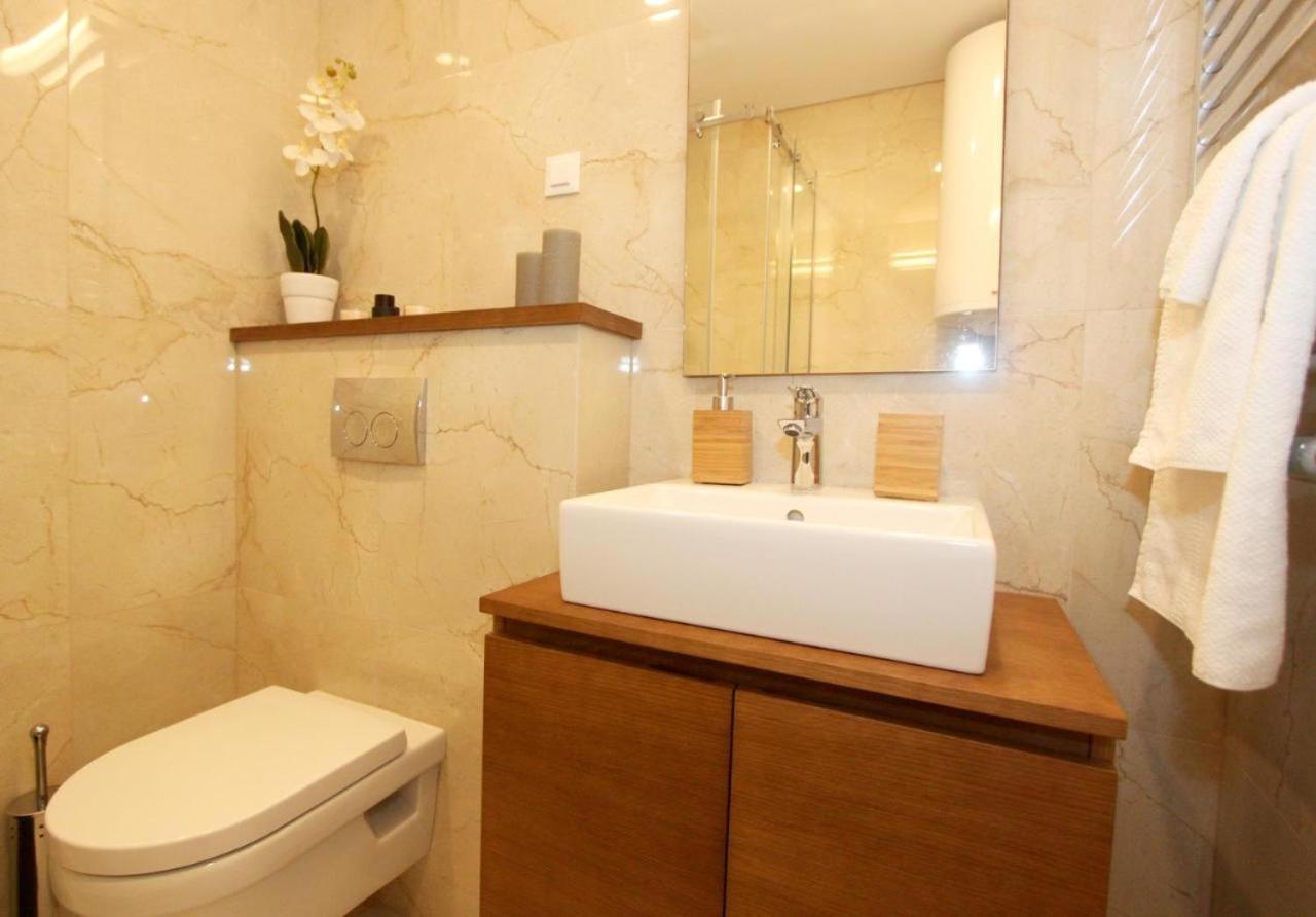 Apartment Sun City 2 베오그라드 외부 사진